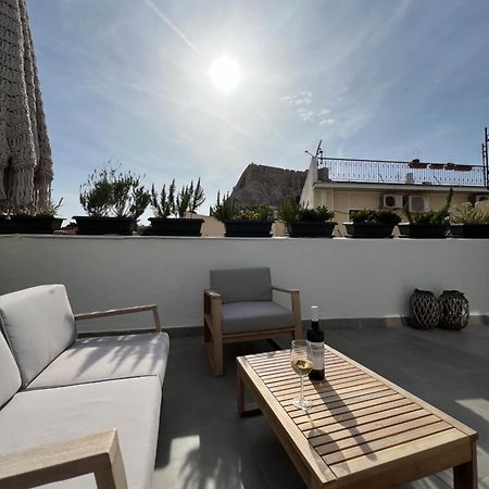Step One | Luxury Suites Right In The Heart Of Acropolis Next To Metro Station Atina Dış mekan fotoğraf