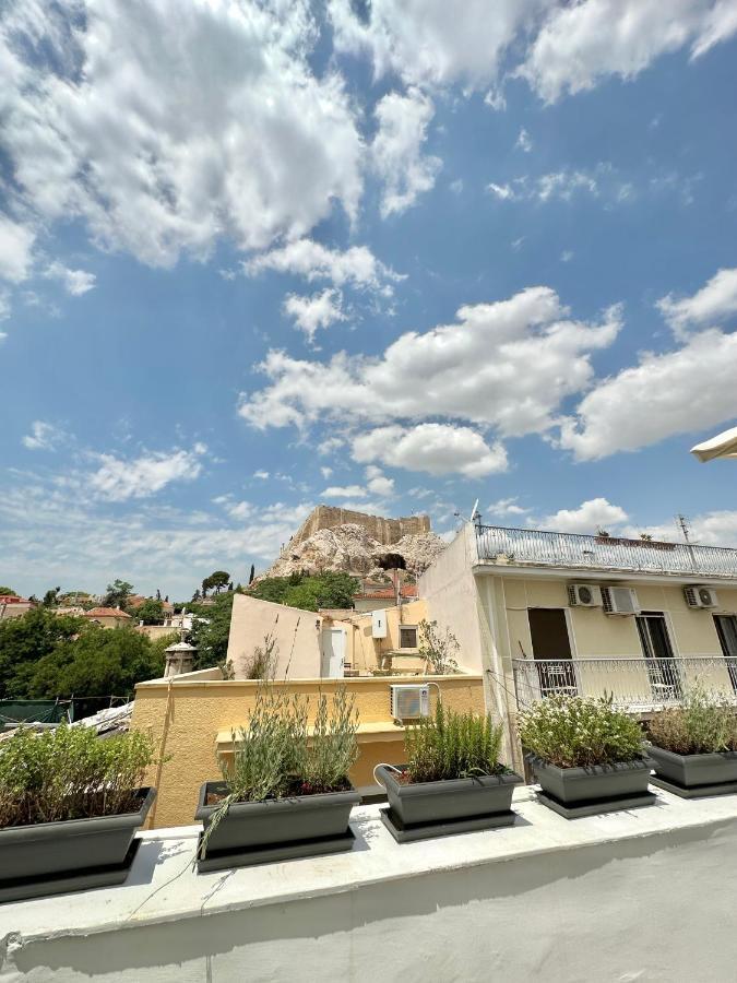 Step One | Luxury Suites Right In The Heart Of Acropolis Next To Metro Station Atina Dış mekan fotoğraf