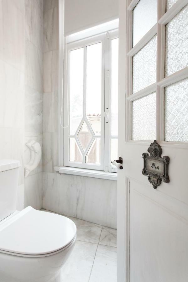 Step One | Luxury Suites Right In The Heart Of Acropolis Next To Metro Station Atina Dış mekan fotoğraf